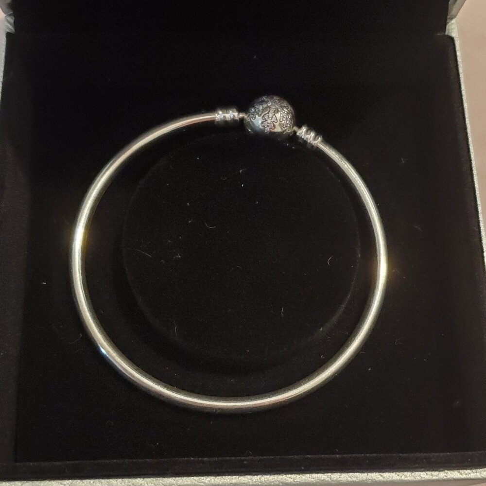 Pandora bangle 6.7 silver snowflake limited edition